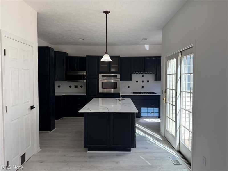 63 Eagle Cliff, Bay Village, OH 44140 Photo 12