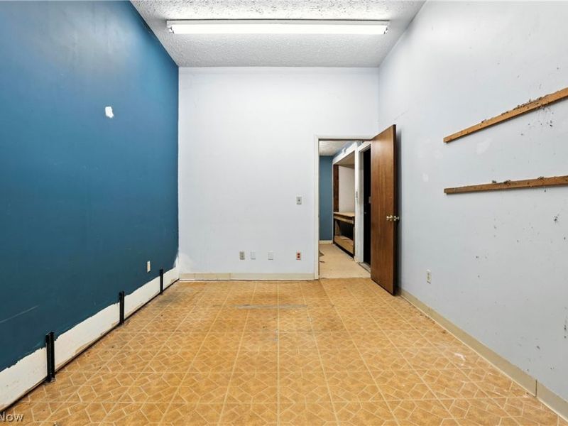 46145 Telegraph Road, Amherst, OH 44001 Photo 16