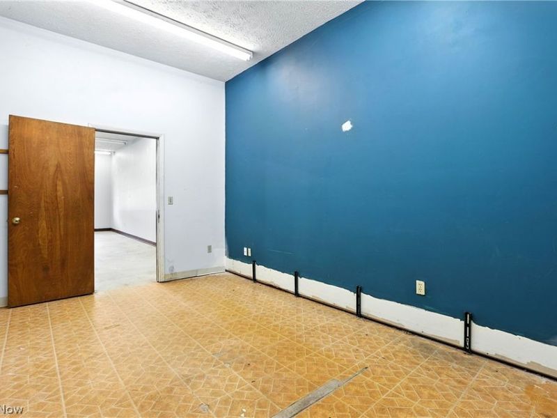 46145 Telegraph Road, Amherst, OH 44001 Photo 17