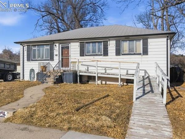 1824 W Platte Avenue, Colorado Springs, CO 80904