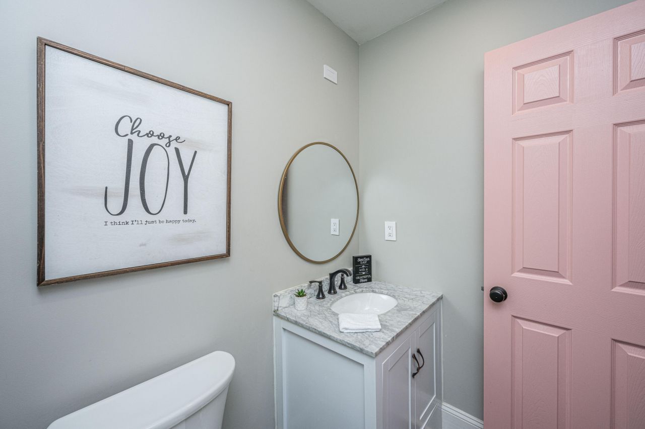 214 Brookshire Road Photo 32