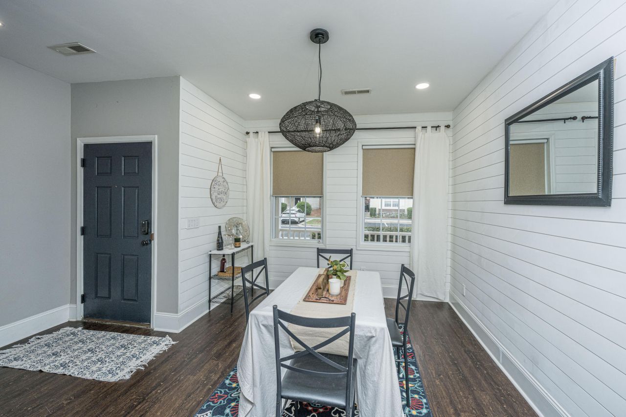 214 Brookshire Road Photo 7