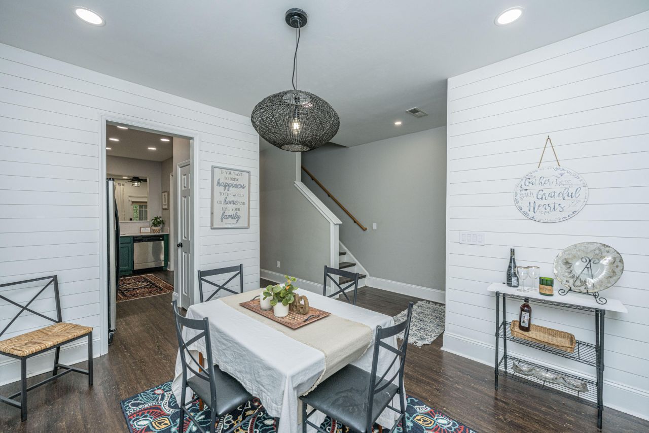 214 Brookshire Road Photo 8