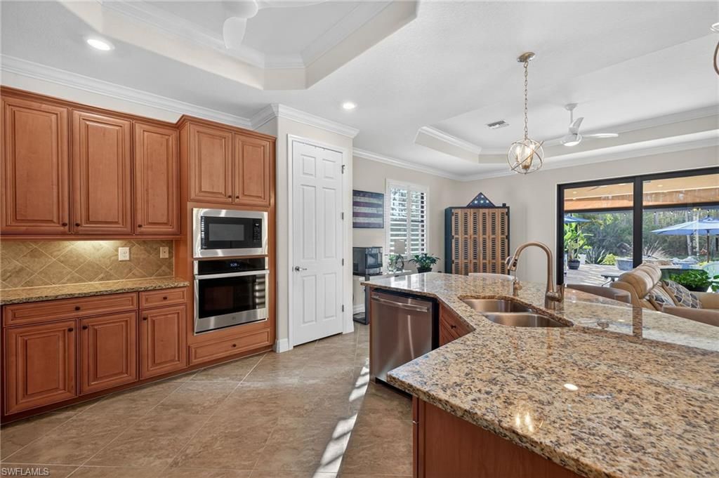 10307 Fontanella Dr, Fort Myers, FL 33913 Photo