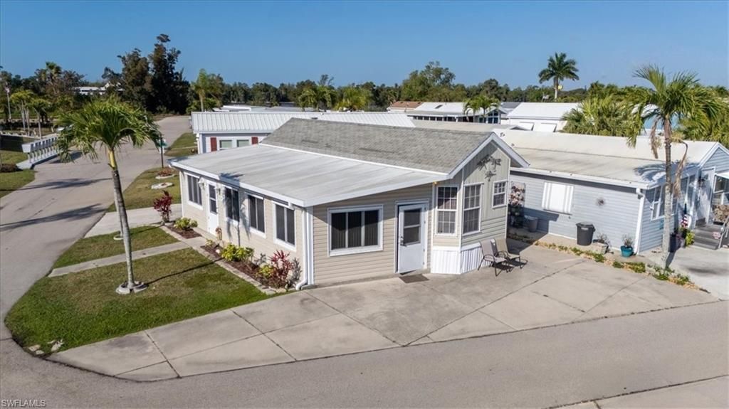 7029 Granada Lakes Dr, Fort Myers, FL 33967 Photo