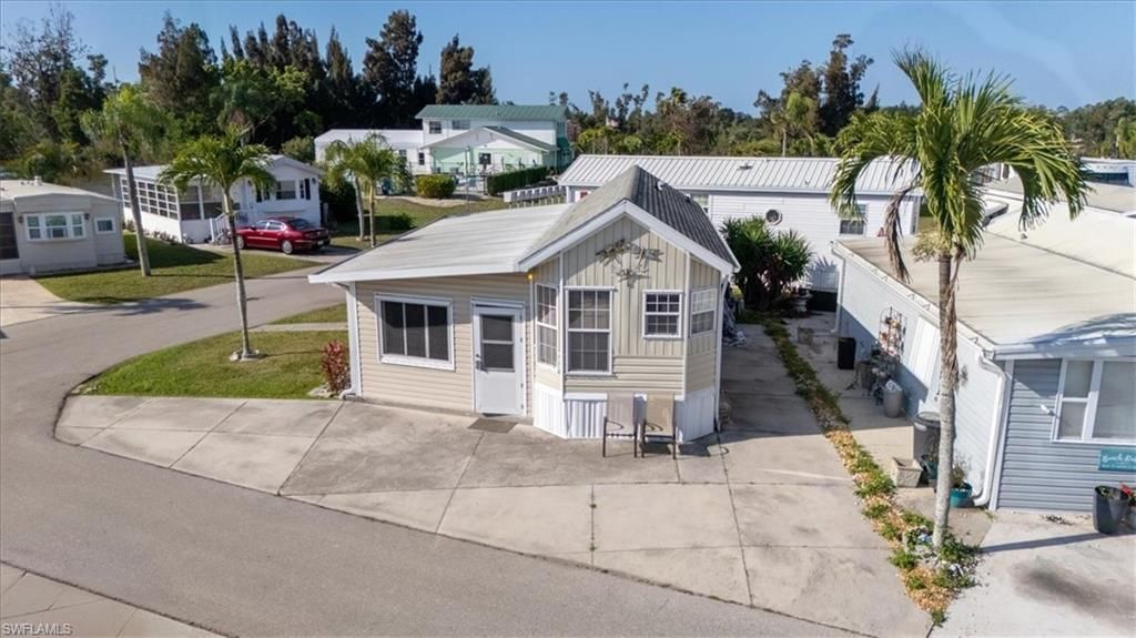 7029 Granada Lakes Dr, Fort Myers, FL 33967 Photo