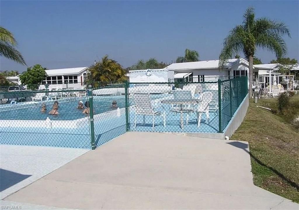 7029 Granada Lakes Dr, Fort Myers, FL 33967 Photo