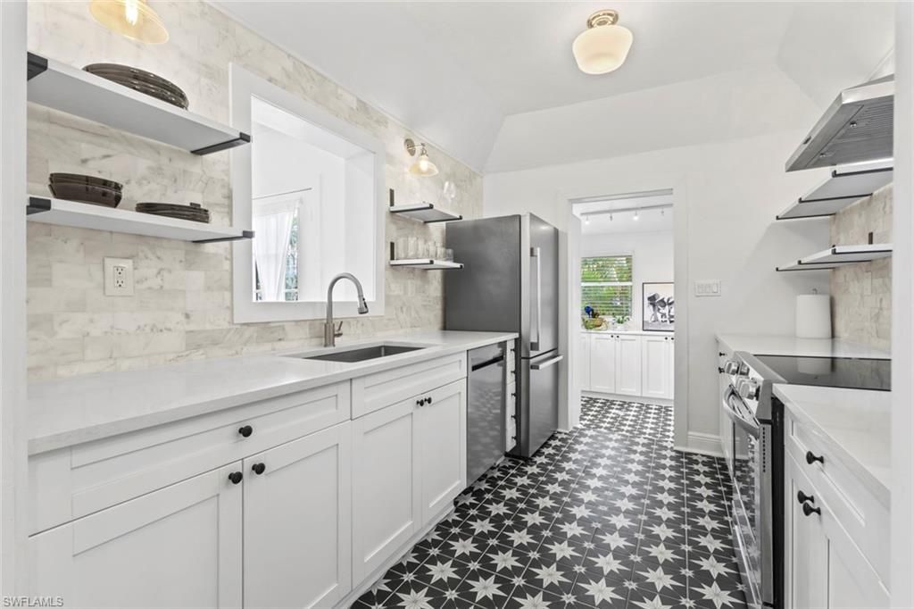 1414 Alhambra Dr , Fort Myers, FL 33901 Photo