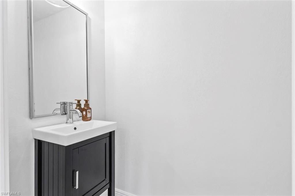 1414 Alhambra Dr , Fort Myers, FL 33901 Photo