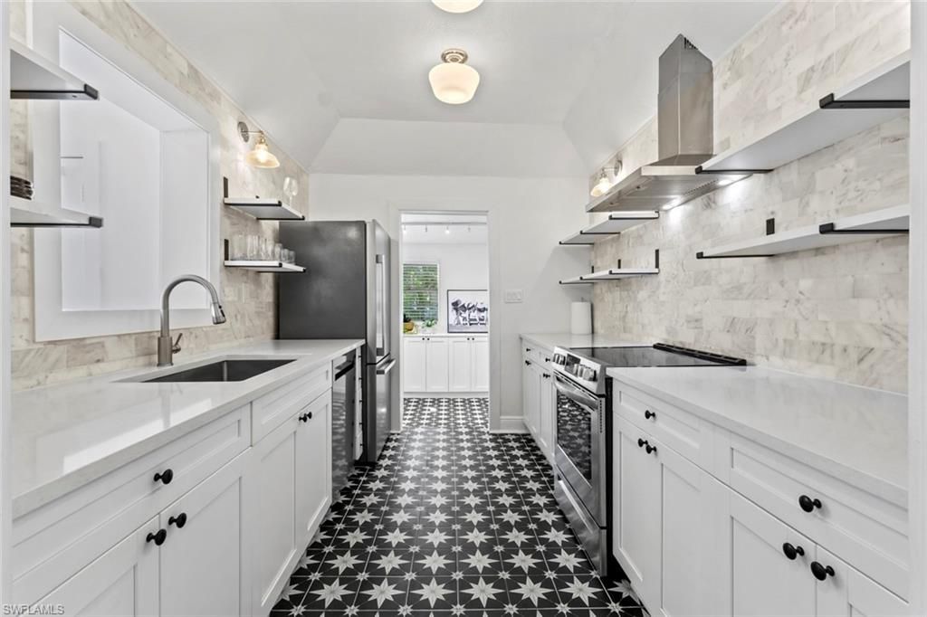 1414 Alhambra Dr , Fort Myers, FL 33901 Photo