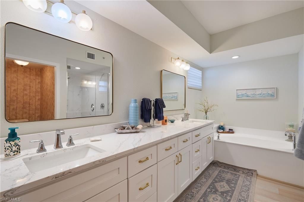 14250 Royal Harbour Ct, Unit 818, Fort Myers, FL 33908 Photo