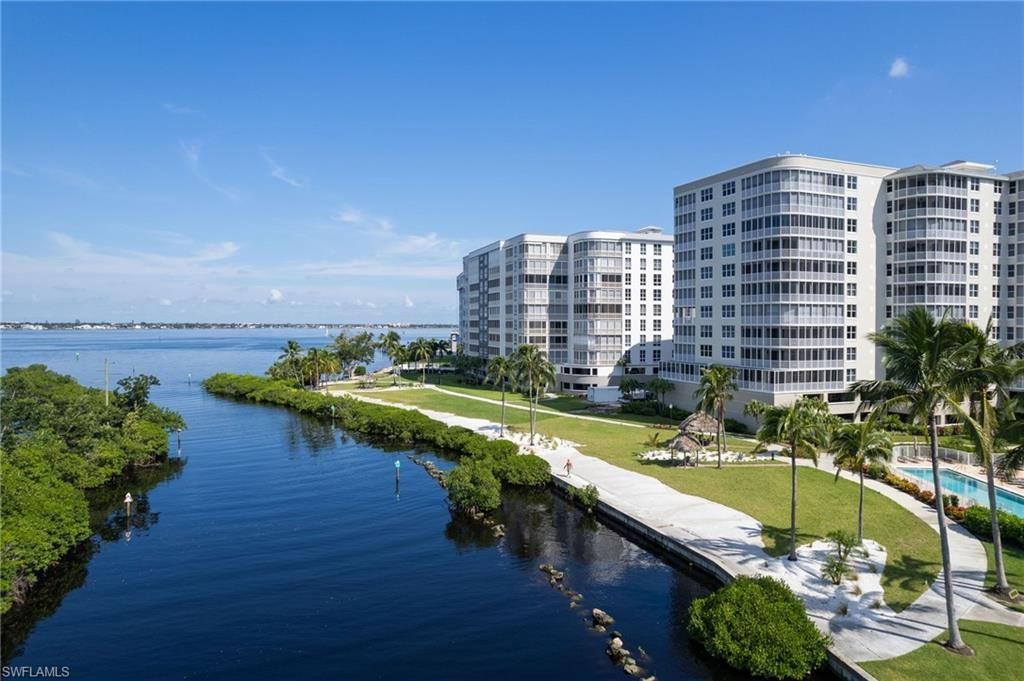 14250 Royal Harbour Ct, Unit 818, Fort Myers, FL 33908 Photo