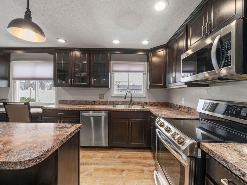 3398 Independence Street, Grove City, OH 43123 Photo 4