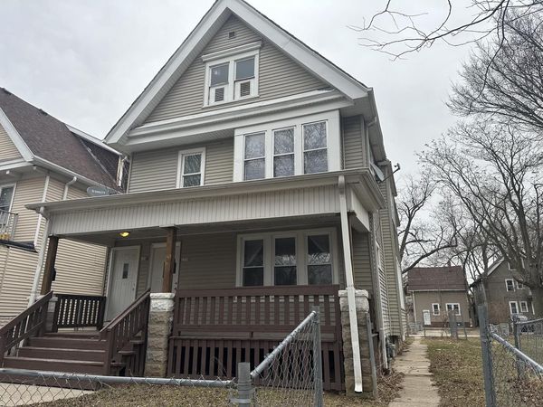 2338 N 45th STREET, Unit 2340, Milwaukee, WI 53210