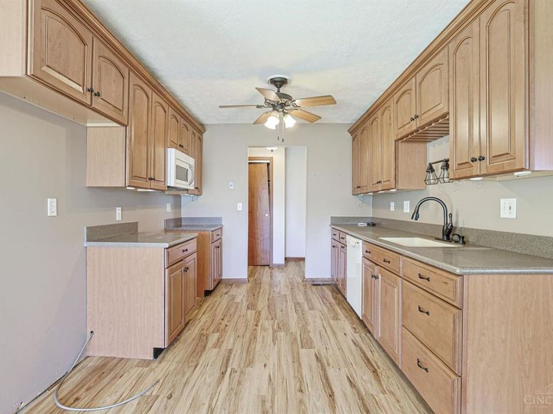 5665 River Road, Fairfield, OH 45014 Photo 17