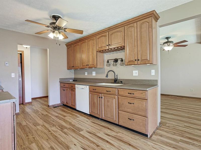 5665 River Road, Fairfield, OH 45014 Photo 18