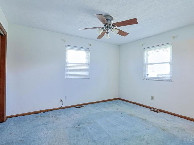 5665 River Road, Fairfield, OH 45014 Photo 20