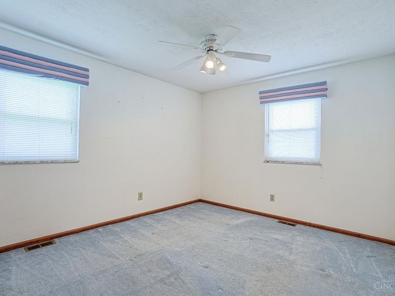 5665 River Road, Fairfield, OH 45014 Photo 25