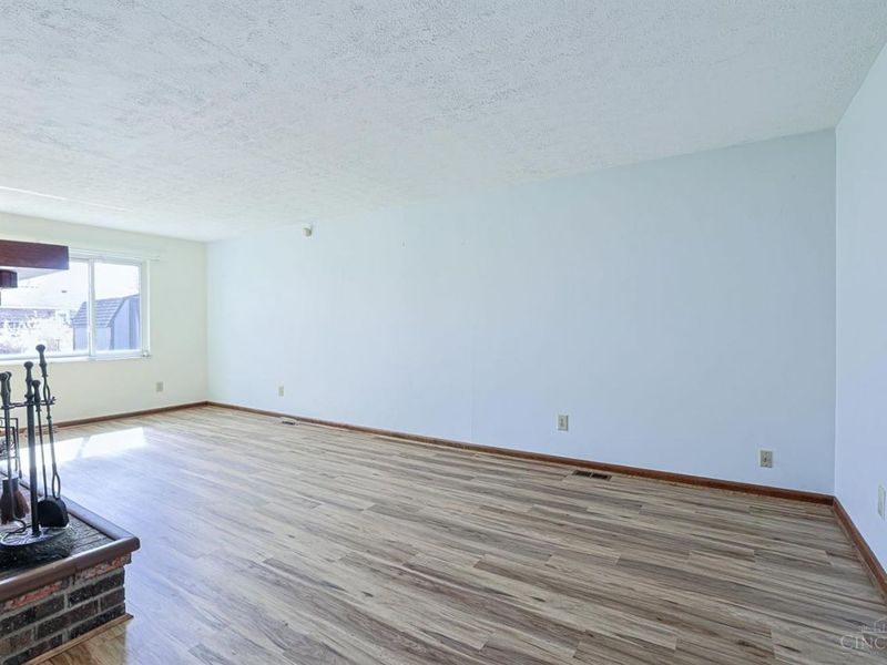 5665 River Road, Fairfield, OH 45014 Photo 6