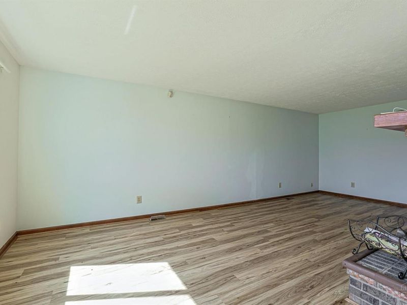 5665 River Road, Fairfield, OH 45014 Photo 9