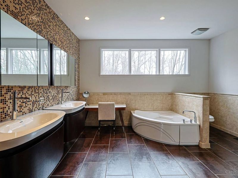 311 Ritchie Avenue, Wyoming, OH 45215 Photo 28