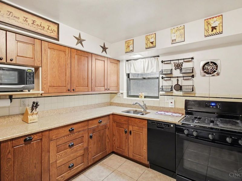 2938 Temple Avenue, Cincinnati, OH 45211 Photo 10