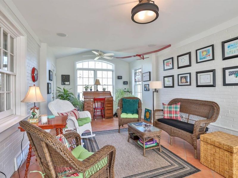 7708 Ahwenasa Lane, Indian Hill, OH 45243 Photo 12