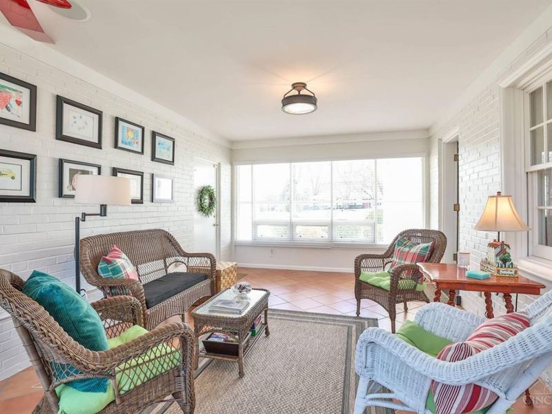 7708 Ahwenasa Lane, Indian Hill, OH 45243 Photo 14