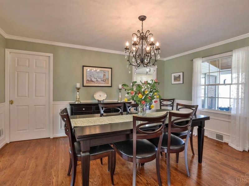 7708 Ahwenasa Lane, Indian Hill, OH 45243 Photo 17