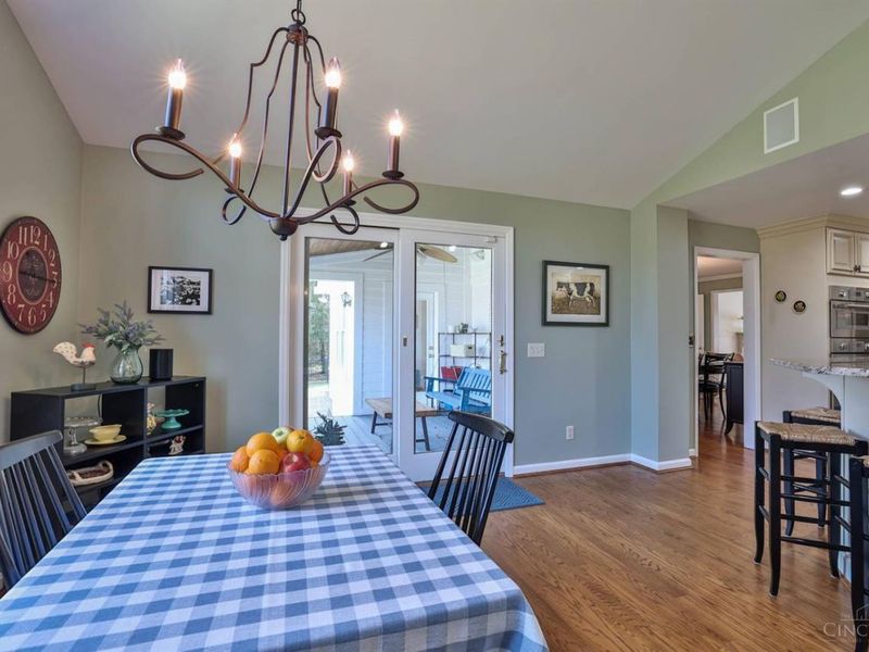 7708 Ahwenasa Lane, Indian Hill, OH 45243 Photo 25