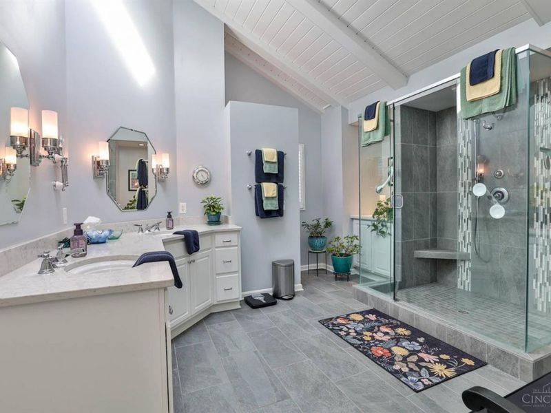 7708 Ahwenasa Lane, Indian Hill, OH 45243 Photo 29