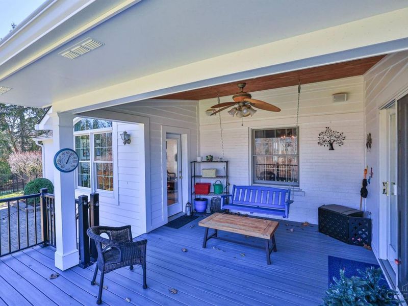 7708 Ahwenasa Lane, Indian Hill, OH 45243 Photo 3