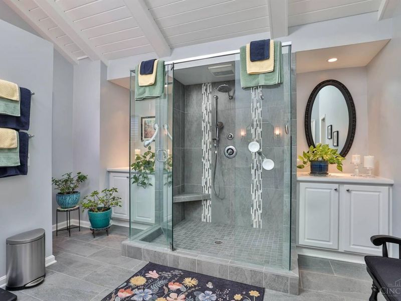 7708 Ahwenasa Lane, Indian Hill, OH 45243 Photo 31