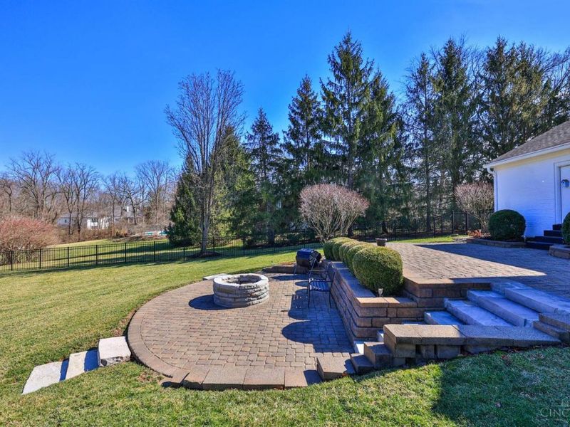 7708 Ahwenasa Lane, Indian Hill, OH 45243 Photo 51