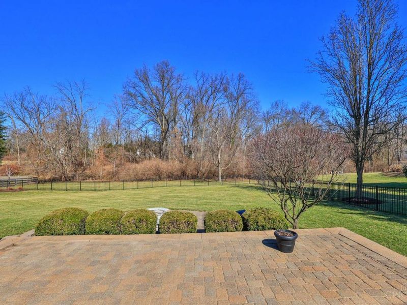 7708 Ahwenasa Lane, Indian Hill, OH 45243 Photo 56