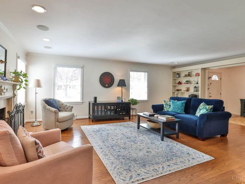 7708 Ahwenasa Lane, Indian Hill, OH 45243 Photo 8