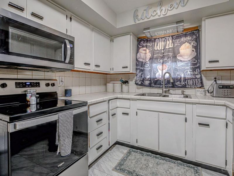 6232 Devonshire Drive, Oxford, OH 45056 Photo 8