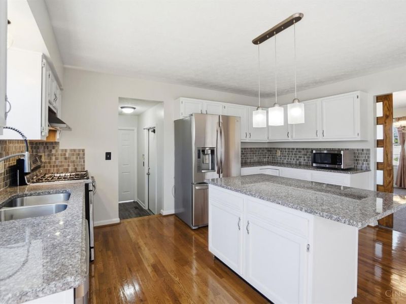 9032 Nottingham Way, Deerfield Twp., OH 45040 Photo 21