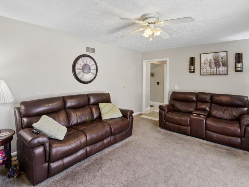 1052 Rainbow Trail, Miami Twp, OH 45150 Photo 13