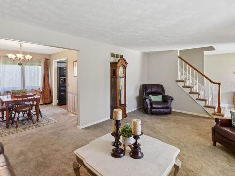 1052 Rainbow Trail, Miami Twp, OH 45150 Photo 6