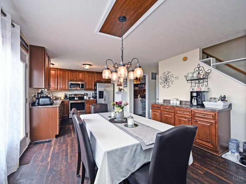 200 Lights Pointe Court, New Richmond, OH 45157 Photo 12