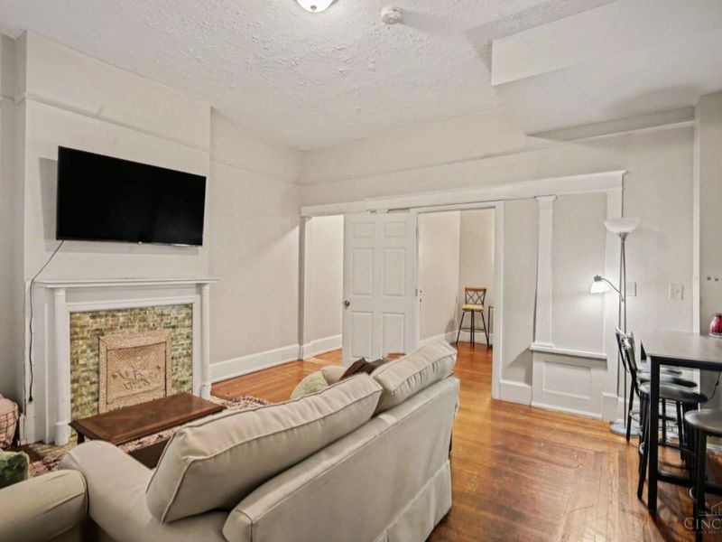 218 Fosdick Street, Cincinnati, OH 45219 Photo 2