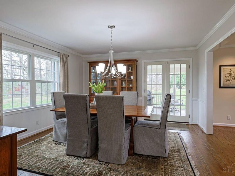 8000 Blome Road, Indian Hill, OH 45243 Photo 11