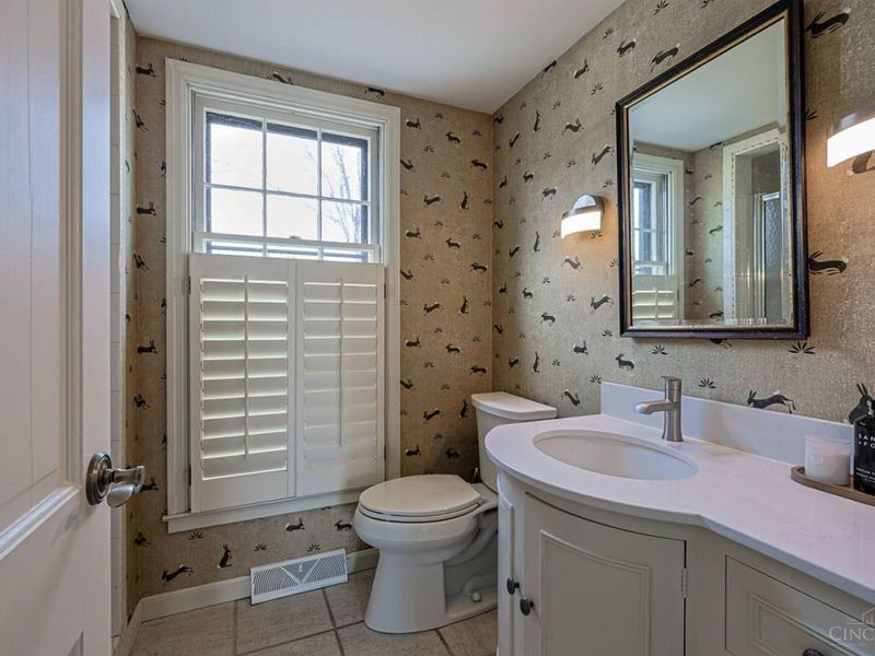 8000 Blome Road, Indian Hill, OH 45243 Photo 26