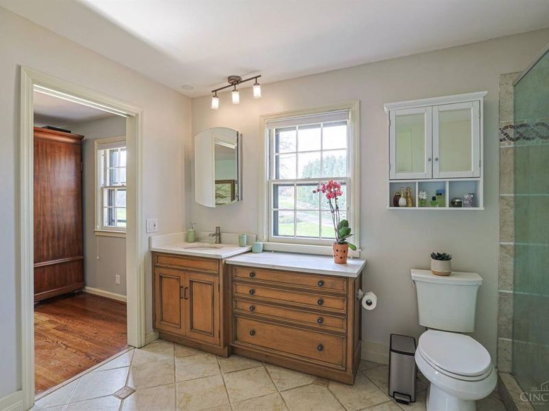 8000 Blome Road, Indian Hill, OH 45243 Photo 32