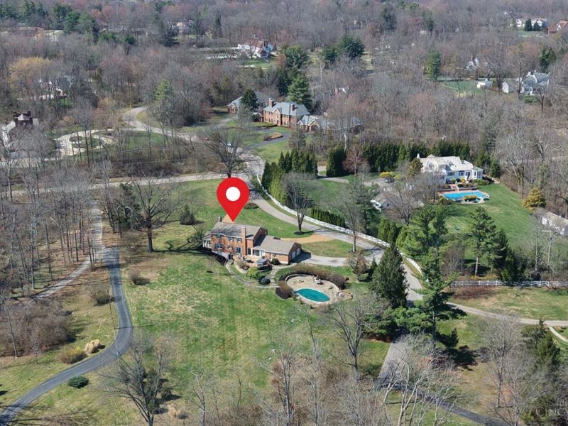 8000 Blome Road, Indian Hill, OH 45243 Photo 51