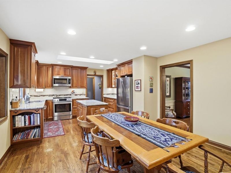 3852 Deerpath Lane, Miami Twp, OH 45248 Photo 9