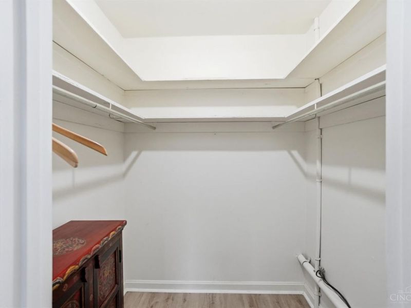 9750 Bunker Hill Lane, Unit 60, Montgomery, OH 45242 Photo 28