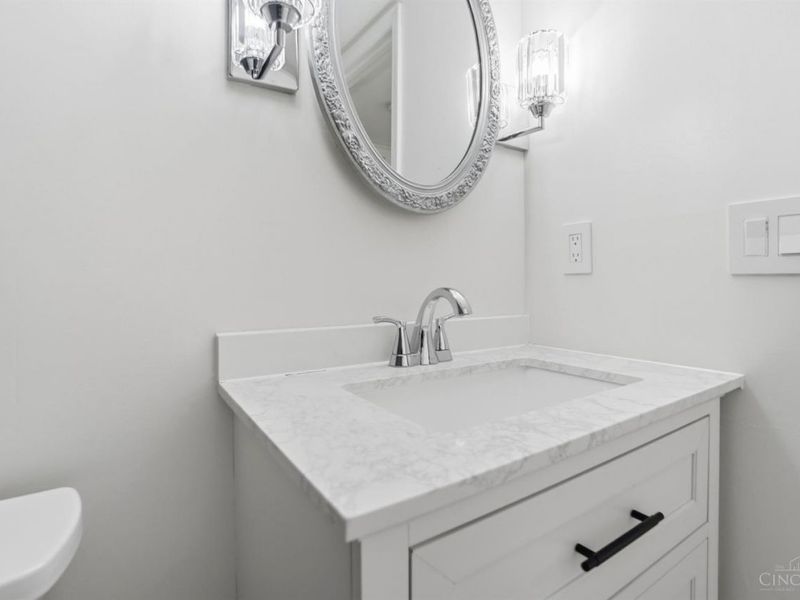 9750 Bunker Hill Lane, Unit 60, Montgomery, OH 45242 Photo 37