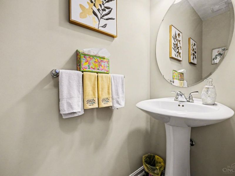 9370 Bridgecreek Drive, Springdale, OH 45231 Photo 11